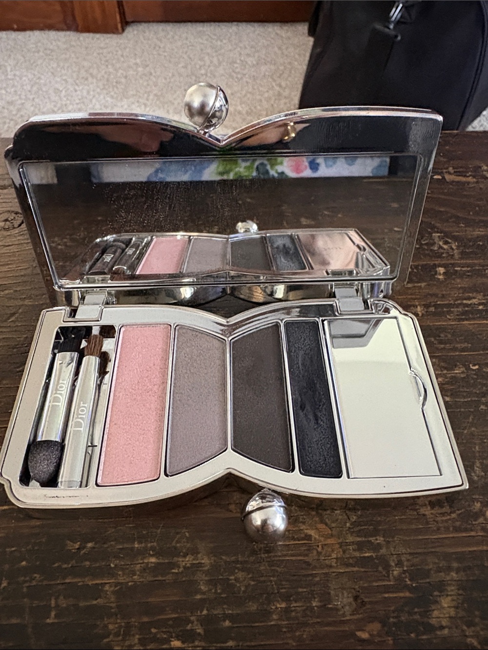 Dior Compact - Picture 3 of 7